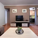 Avli Villa Sami (Kefalonia)